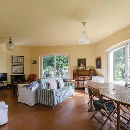 Altido Superb With View&garden In Arenzano, 10 Sleeps Villa Arenzano