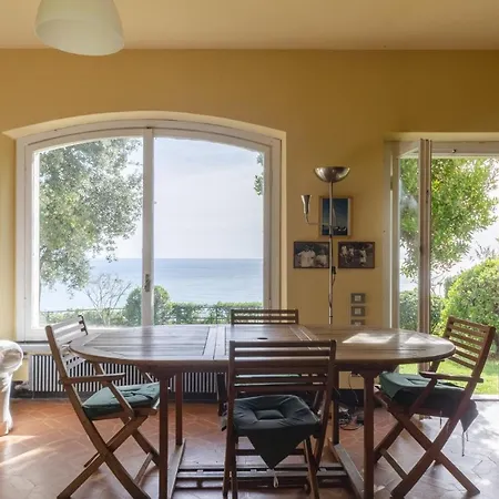 Villa Altido Superb With View&garden In Arenzano, 10 Sleeps *